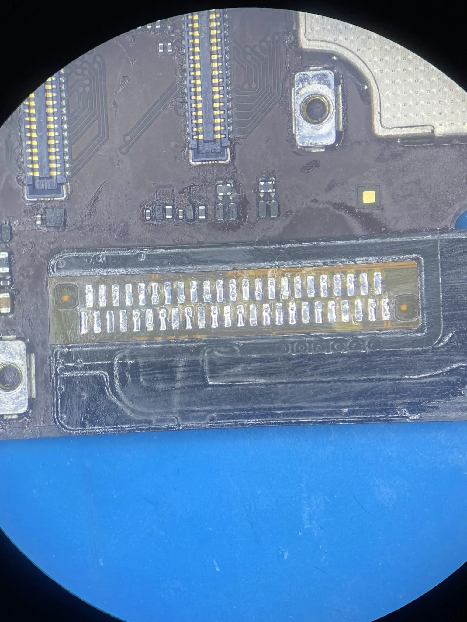 Charging cable and mobile device diagnostics