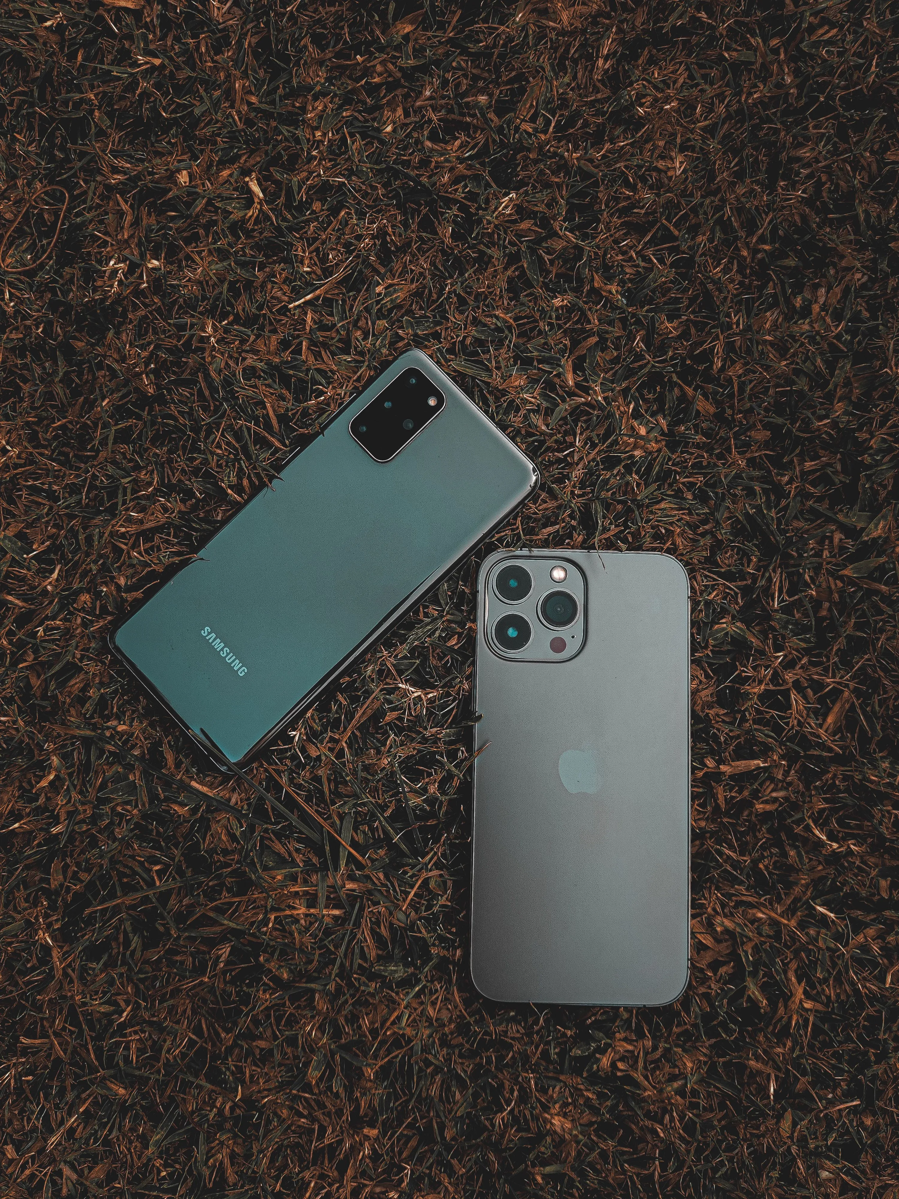 iPhone and Samsung phones supported for repair